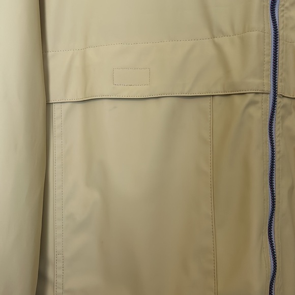 Weatherproof Yellow Vintage Rain Jacket - Picture 5 of 6